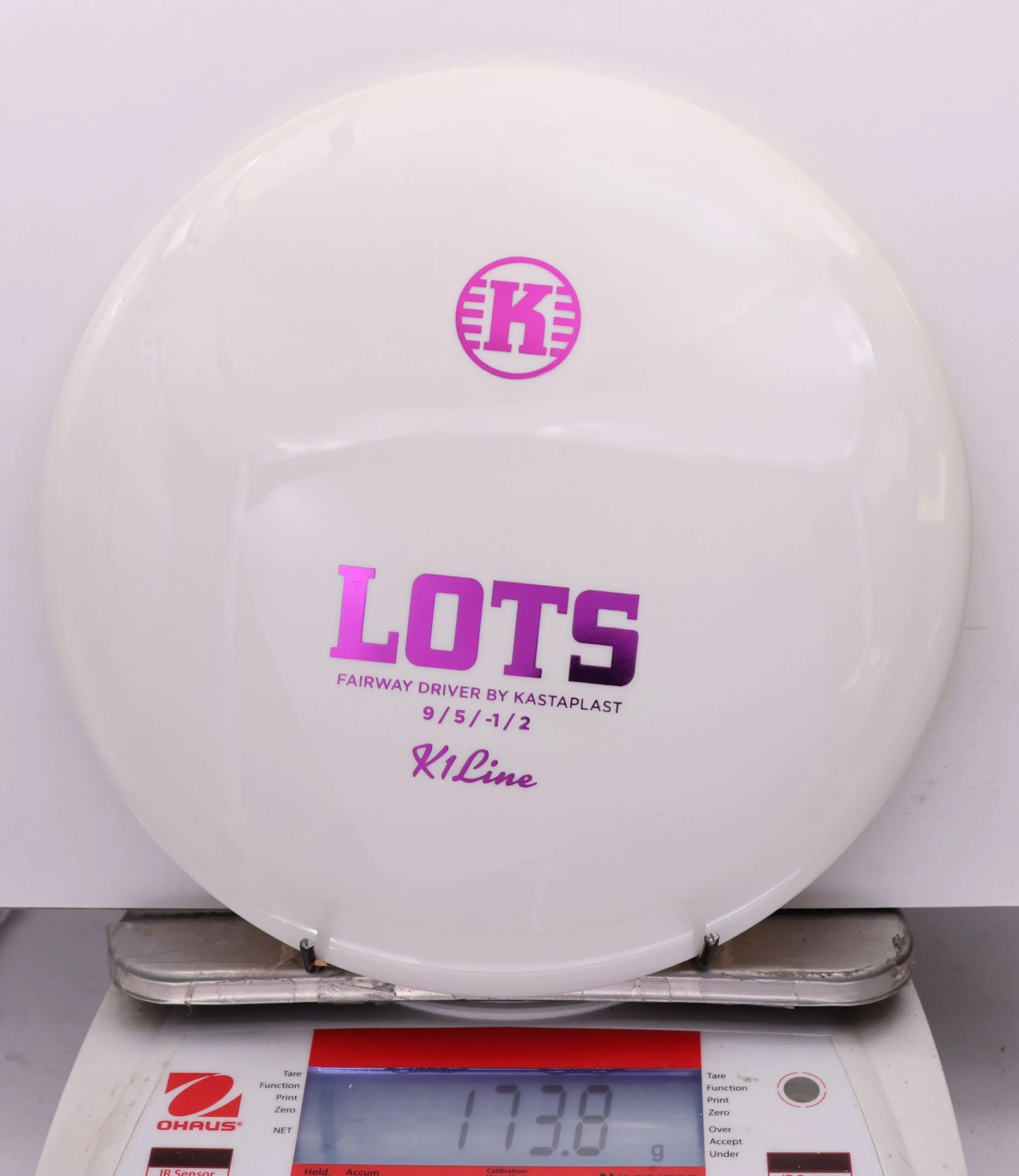 1157913 K1 Lots - #420 White, 174