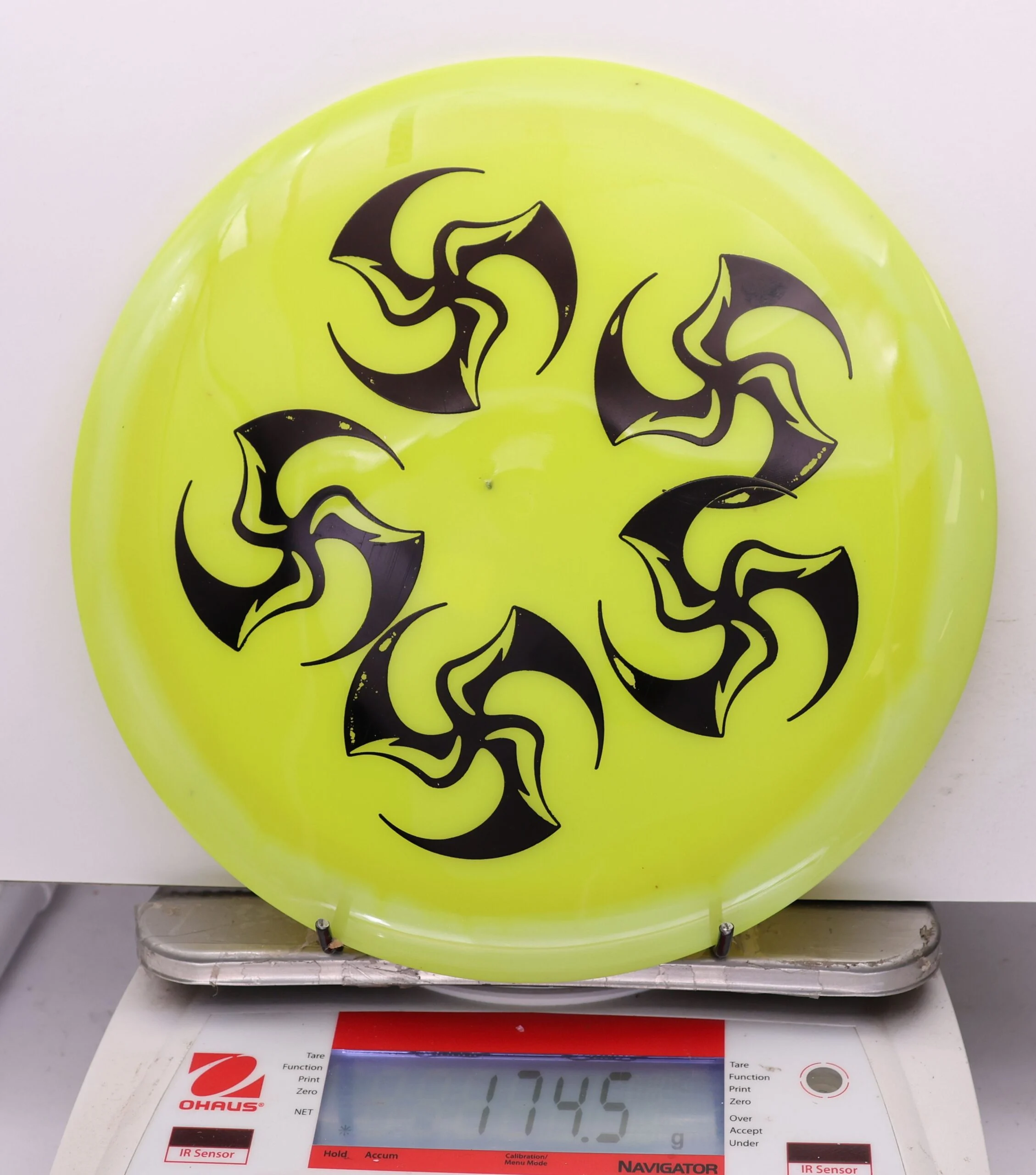 1158873 X-Out K1 Grind Alva - #410 NYellow, 175