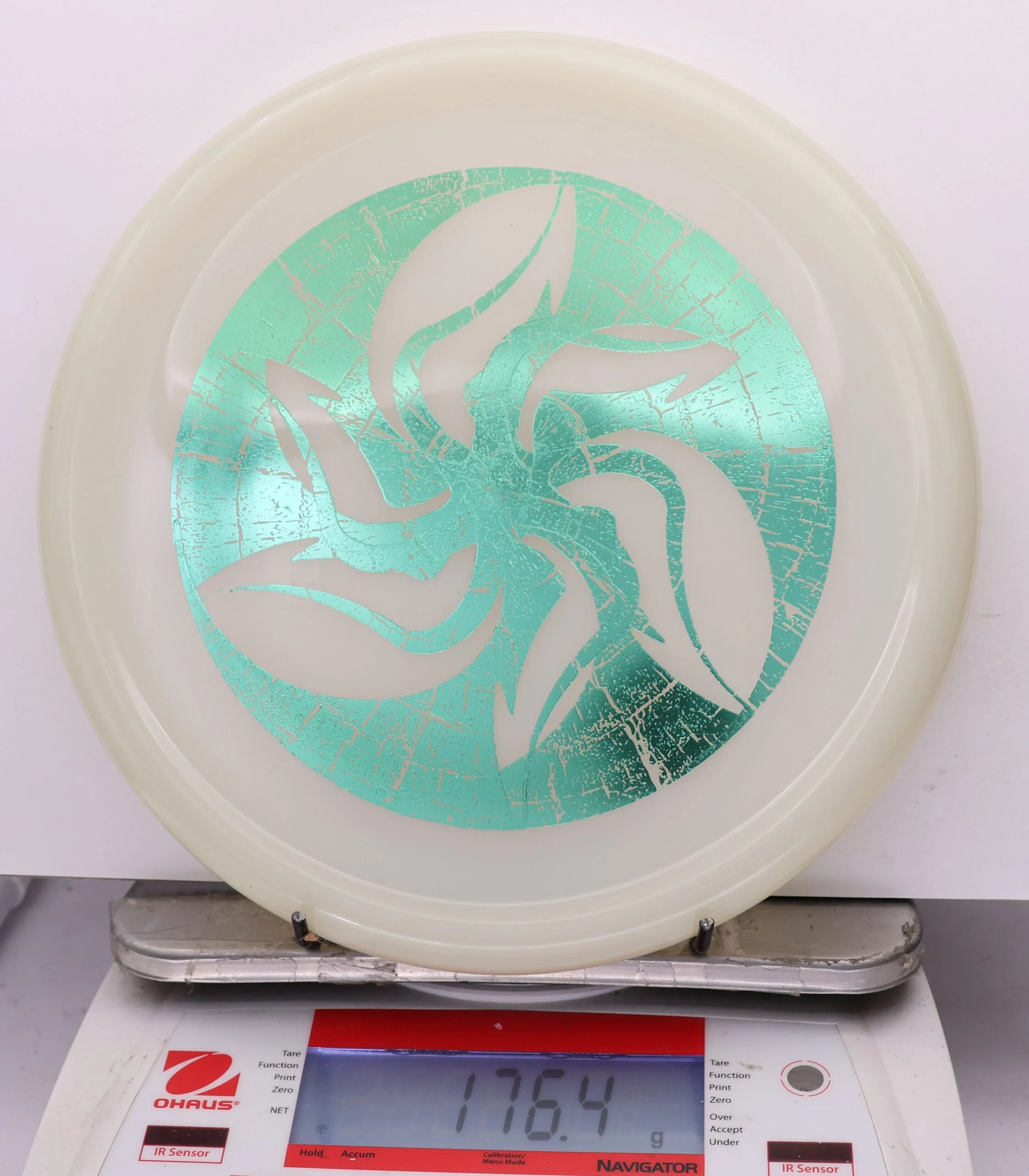 1158887 X-Out K1 Glow Berg - #410 Glow, 176