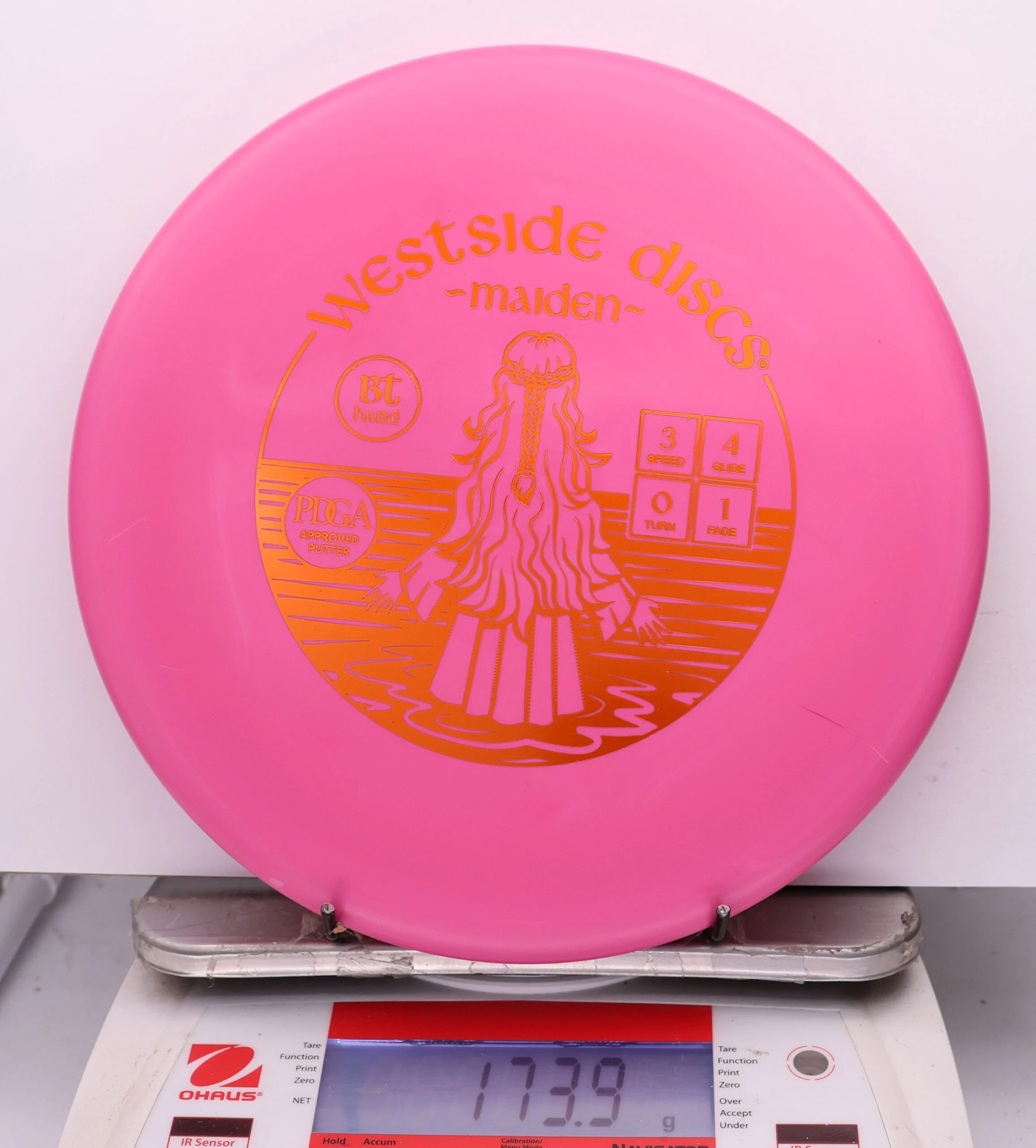 1160839 Bt Hard Maiden - #414 Pink, 174