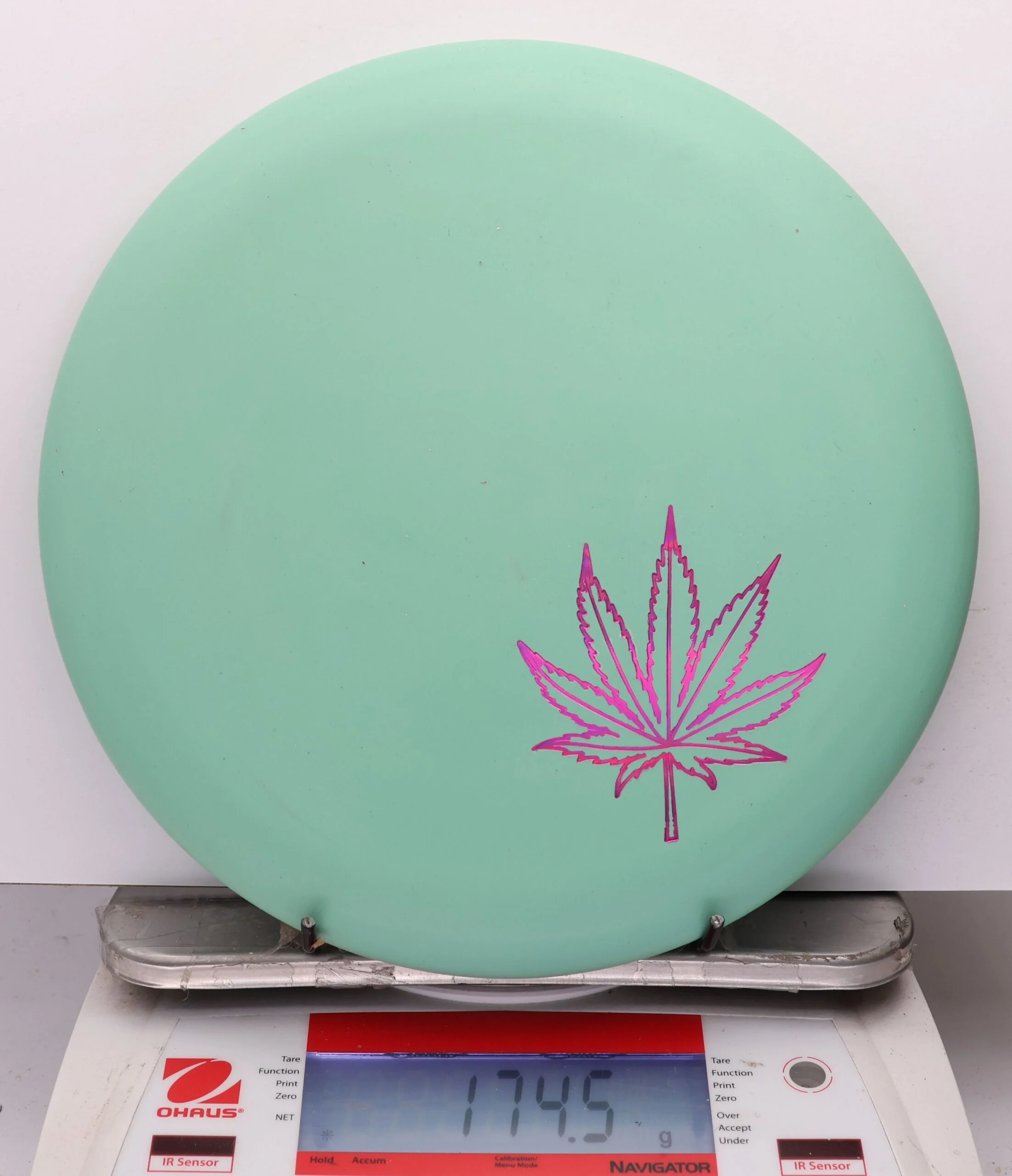 1161984 Super Soft SureGrip Wizard - #584 Leaf-LtGreen, 175