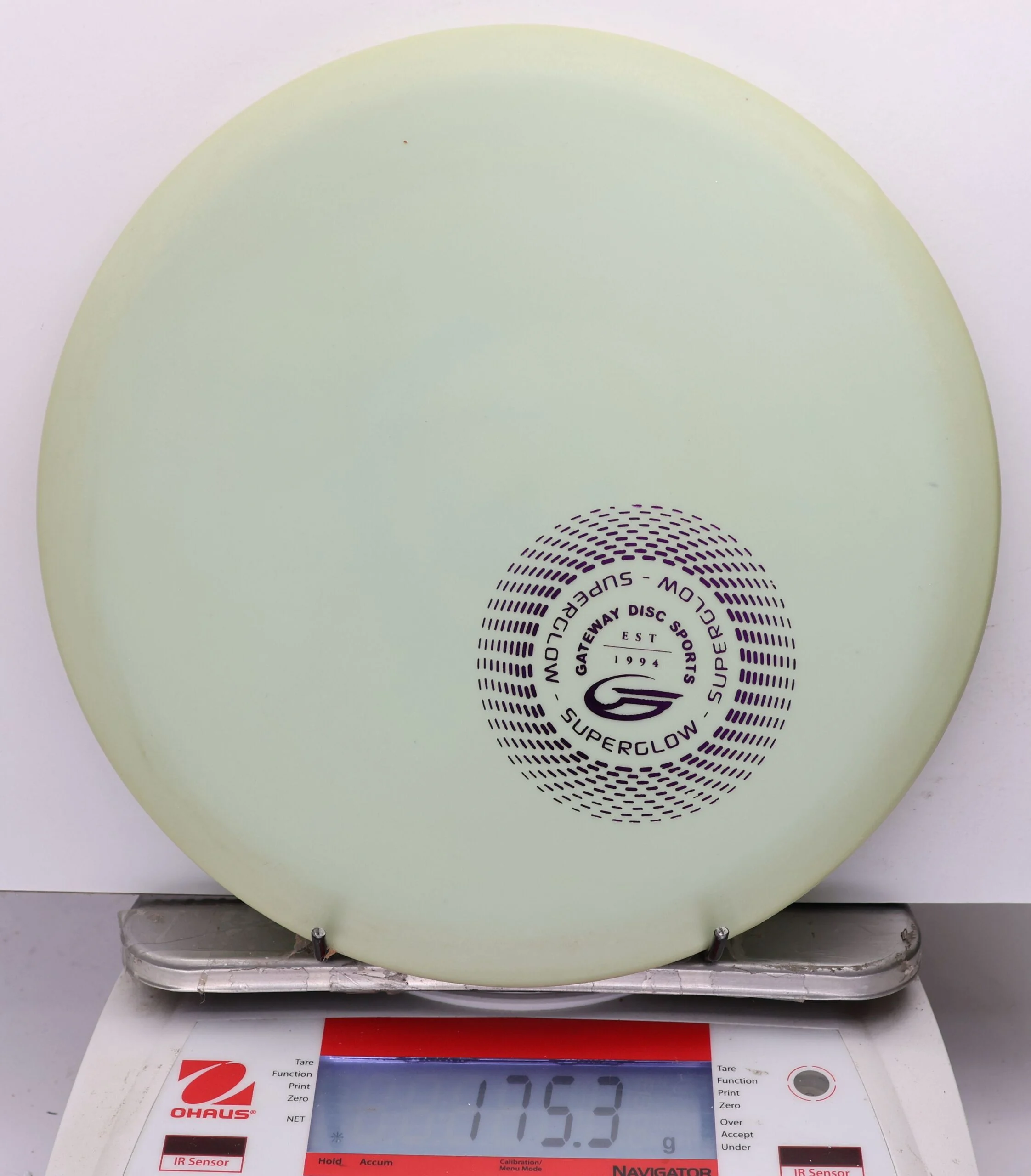1163319 SuperGlow Suregrip Element - #580 BarelyGreen, 175