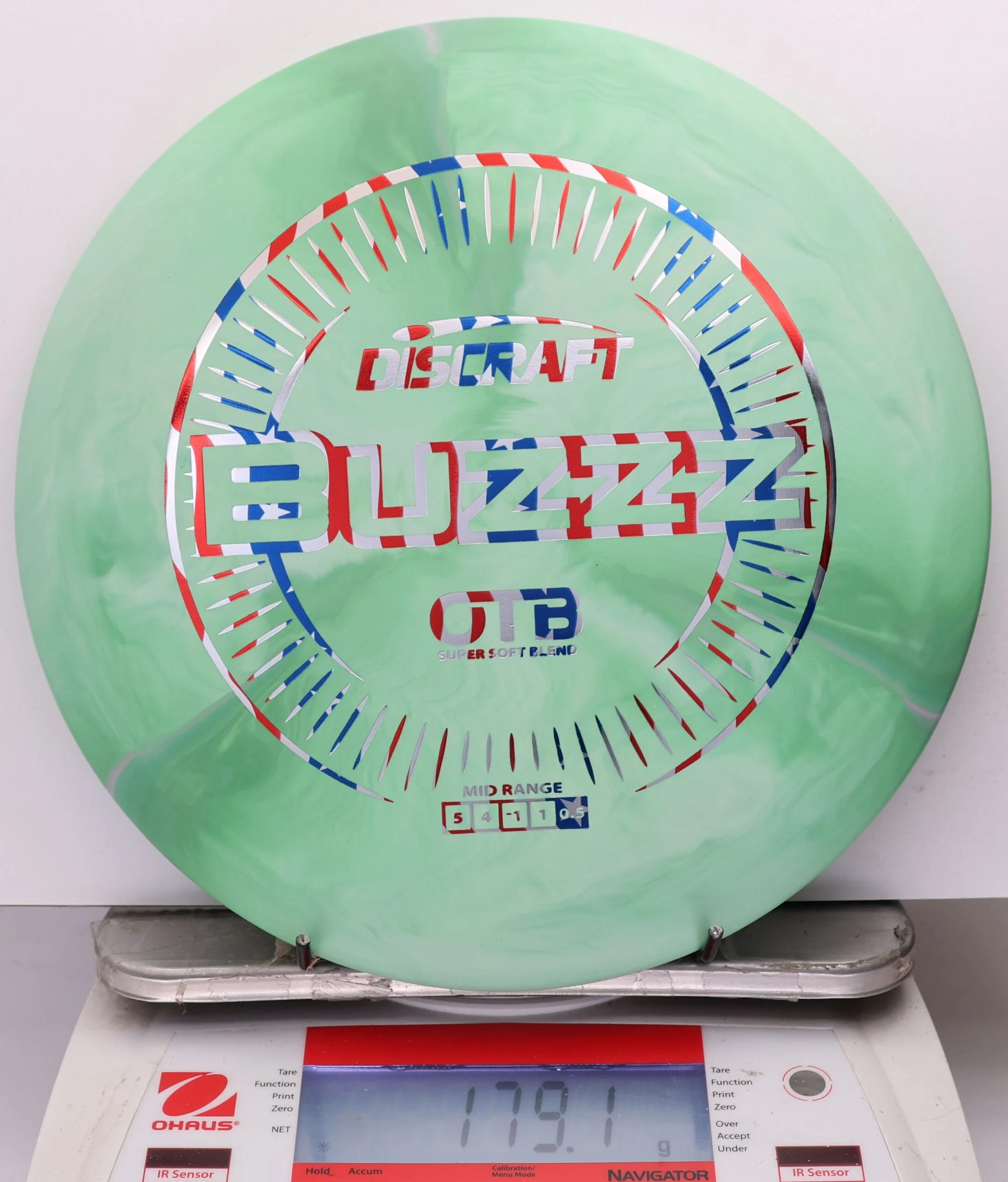1173225 Super Soft Swirl Buzzz - #379 LtGreen, 179