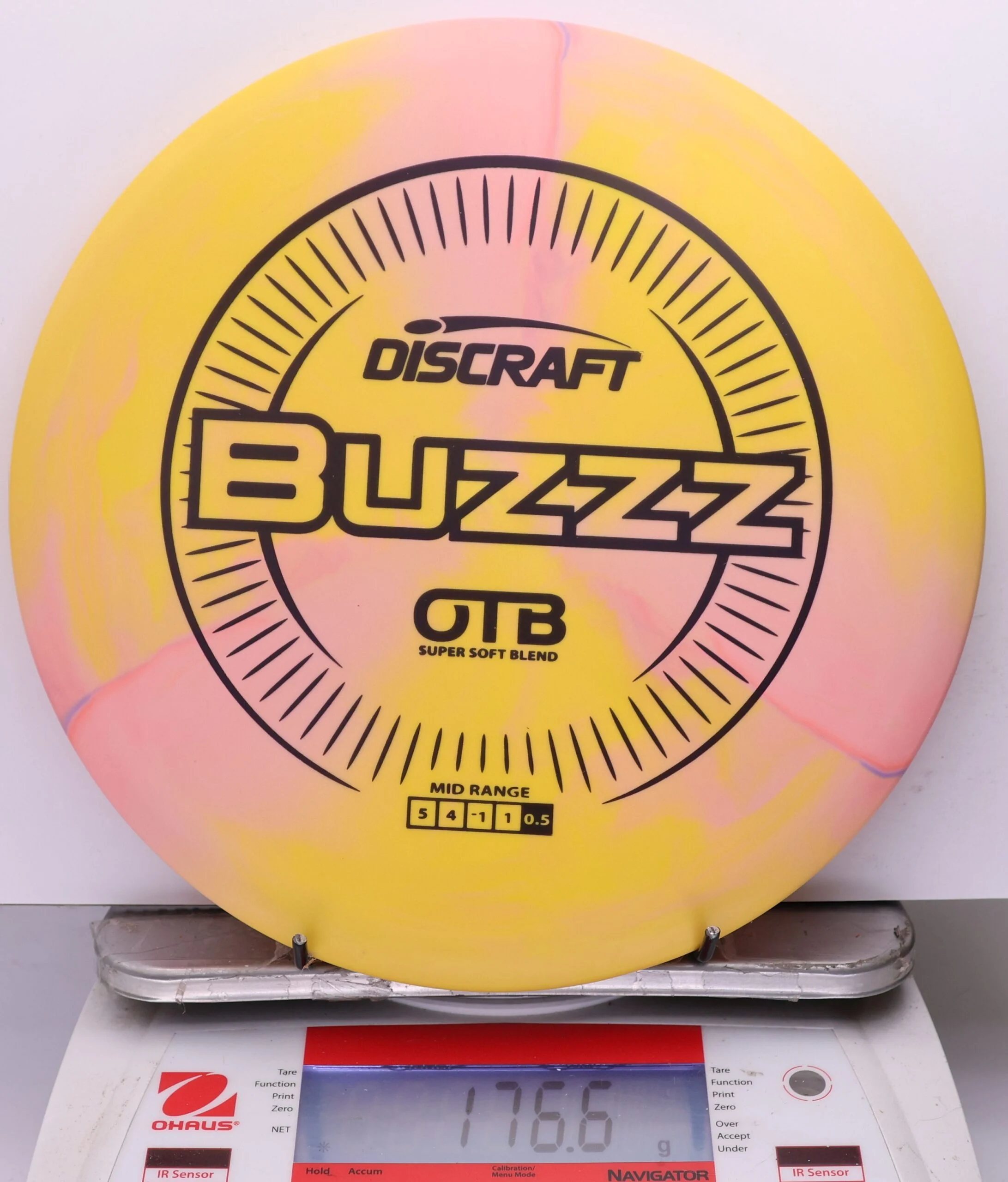 1173242 Super Soft Swirl Buzzz - #381 YellowPink, 177