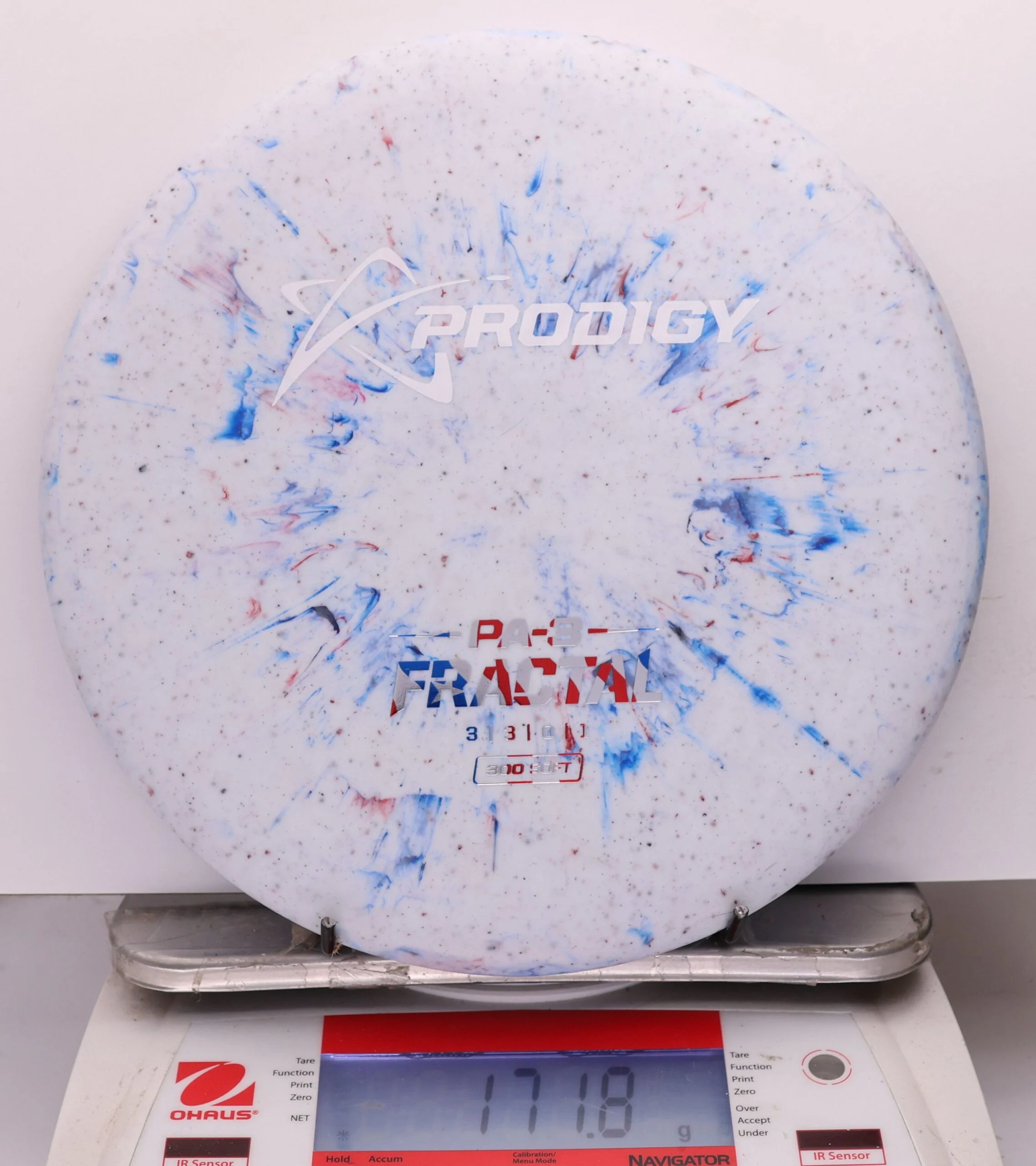1176217 Prodigy PA3, Fractal 300 Soft - #319 White, 172