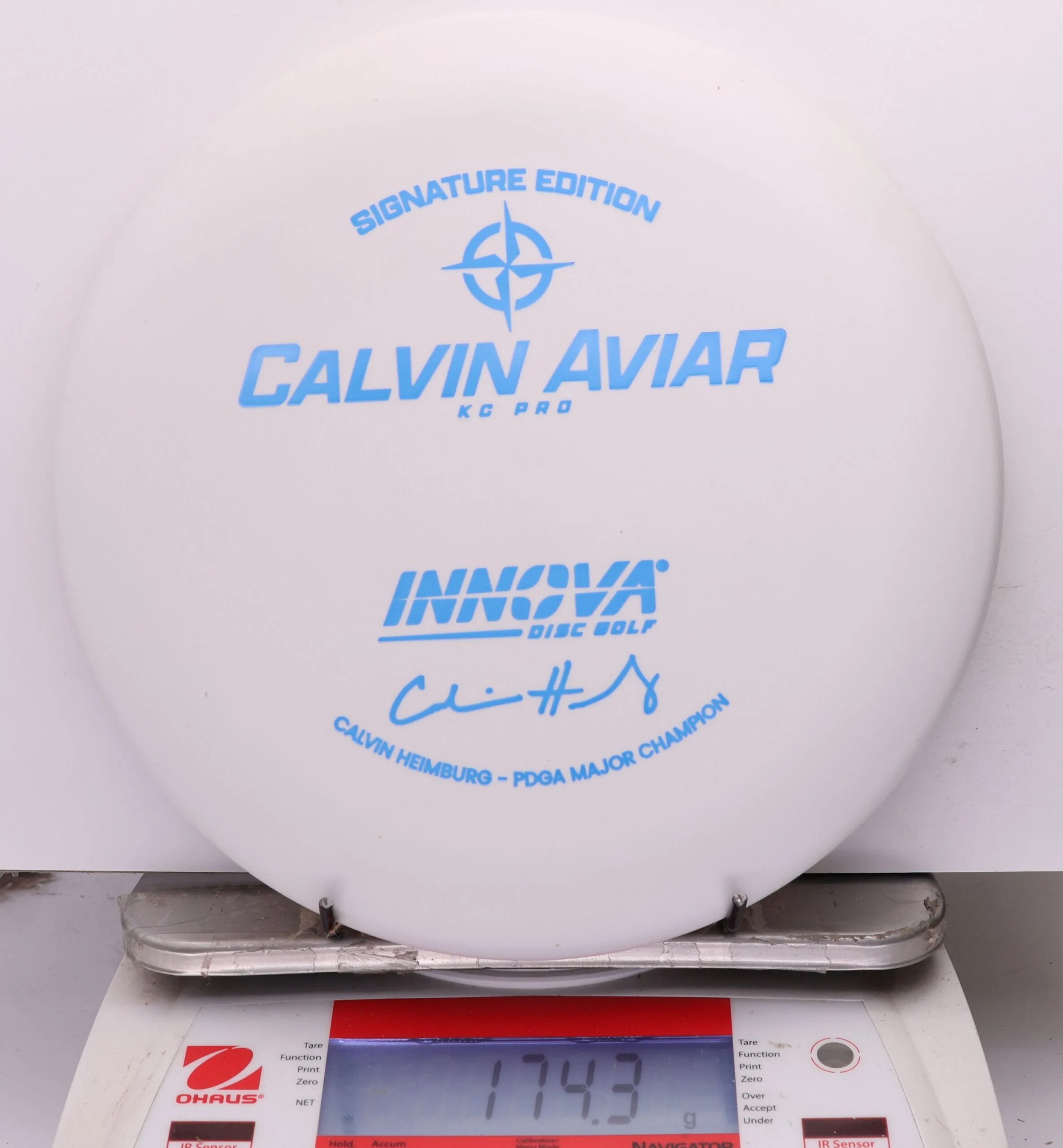 1176678 KC Pro Aviar, Calvin Heimburg Signature Edition - #08 White, 174