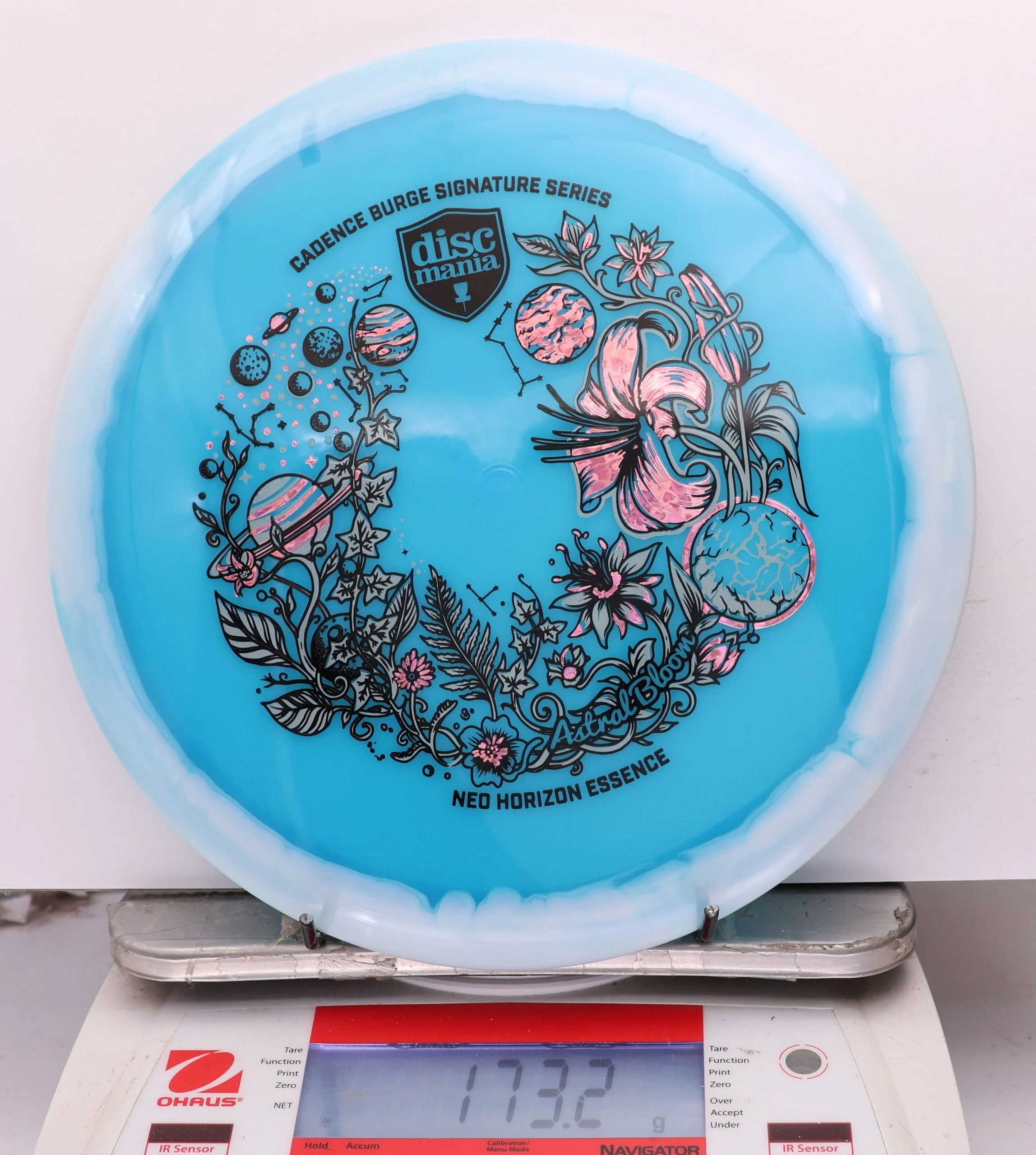 1180486 Horizon Neo Essence, Astral Bloom - Cadence Burge 2026 Signature Series - #466 White-Blue, 173