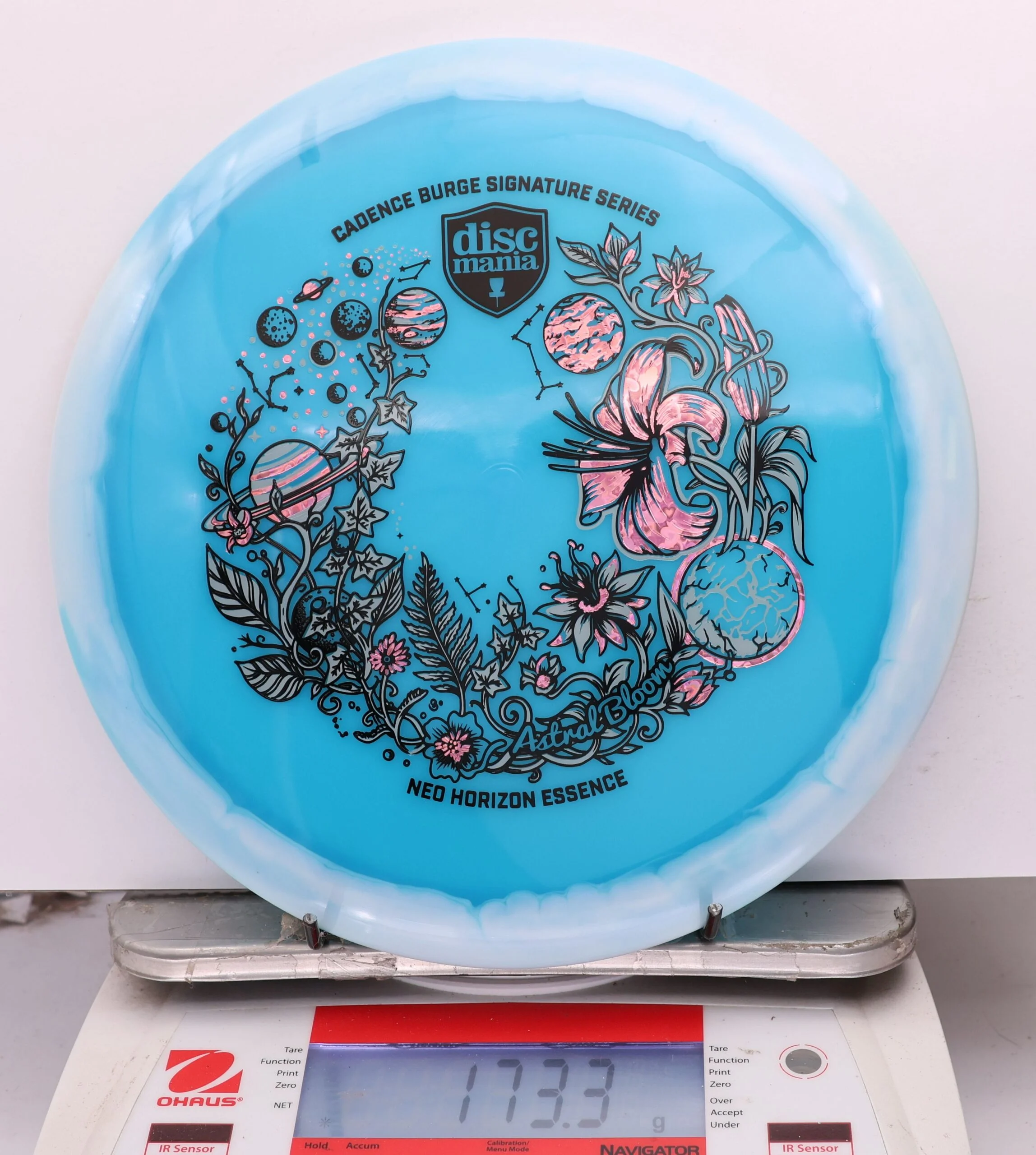 1180487 Horizon Neo Essence, Astral Bloom - Cadence Burge 2026 Signature Series - #467 White-Blue, 173
