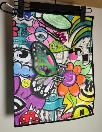 Carbella Designs Graffiti Disc Golf Towel with Clip - Image 3