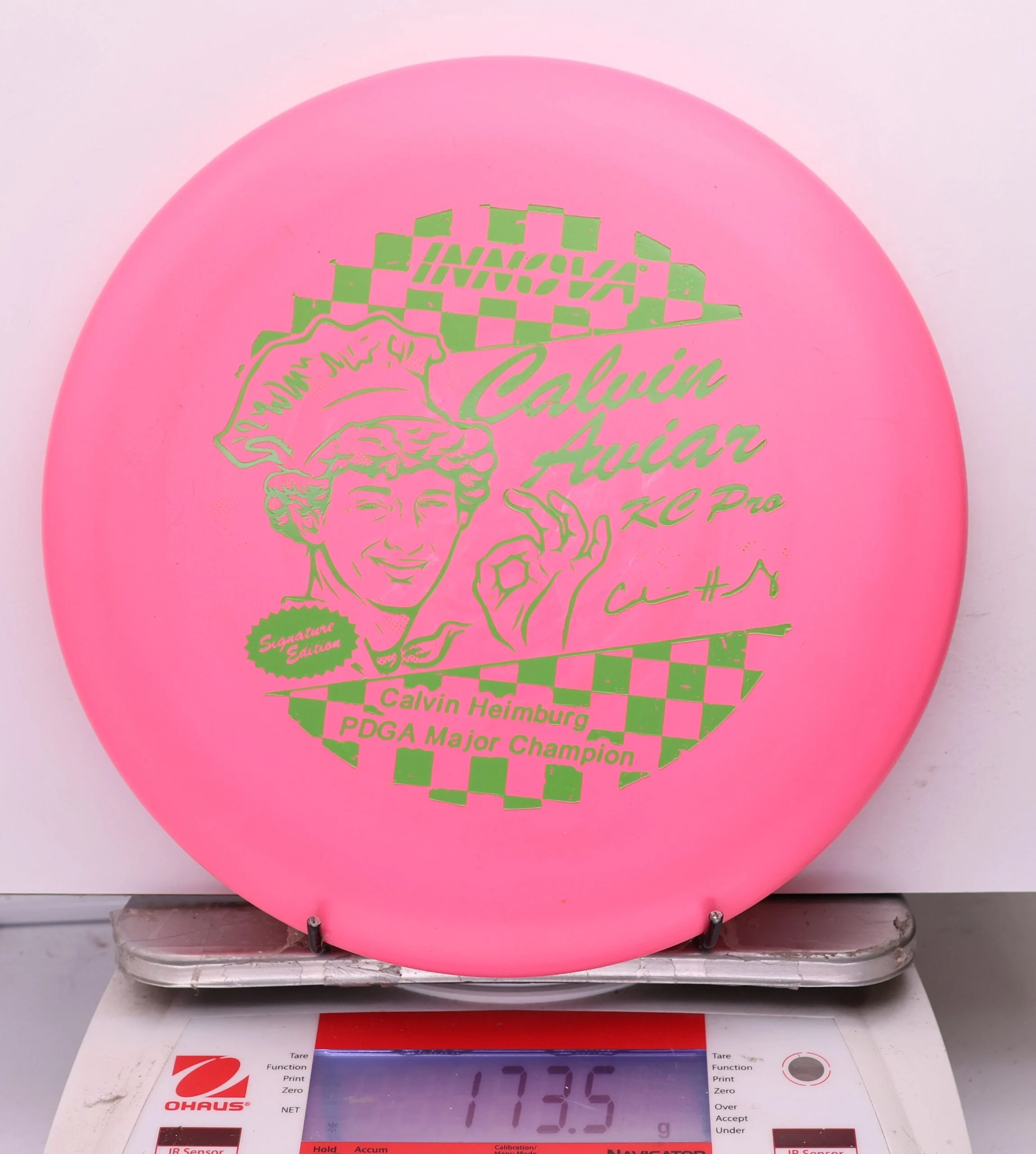 1183451 KC Pro Aviar, Calvin Heimburg Character - Signature Edition - #339 Pink, 174