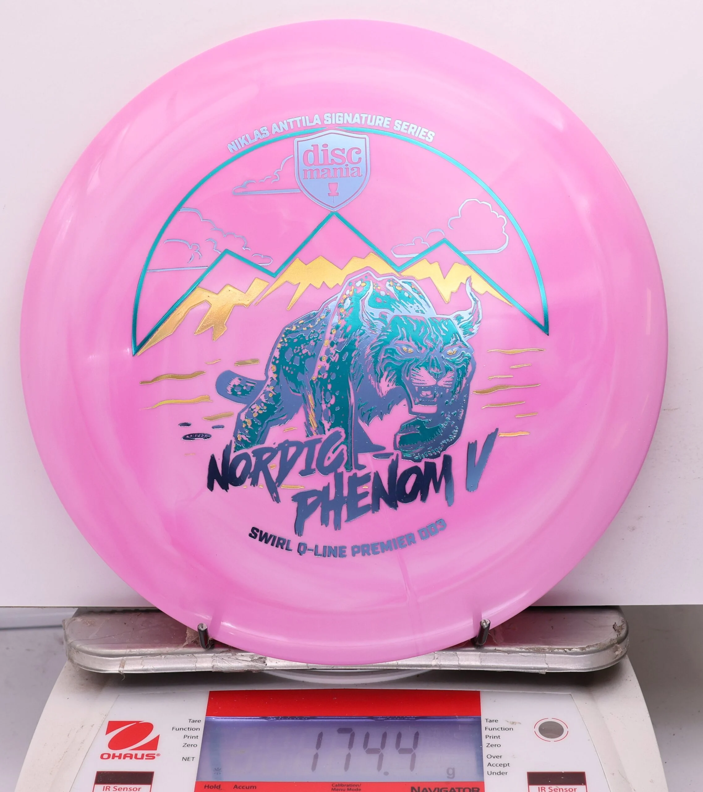 1184685 Swirl Q-Line Premier DD3, Nordic Phenom 5 - Niklas Anttila 2026 Signature Series - #48 Pink, 174