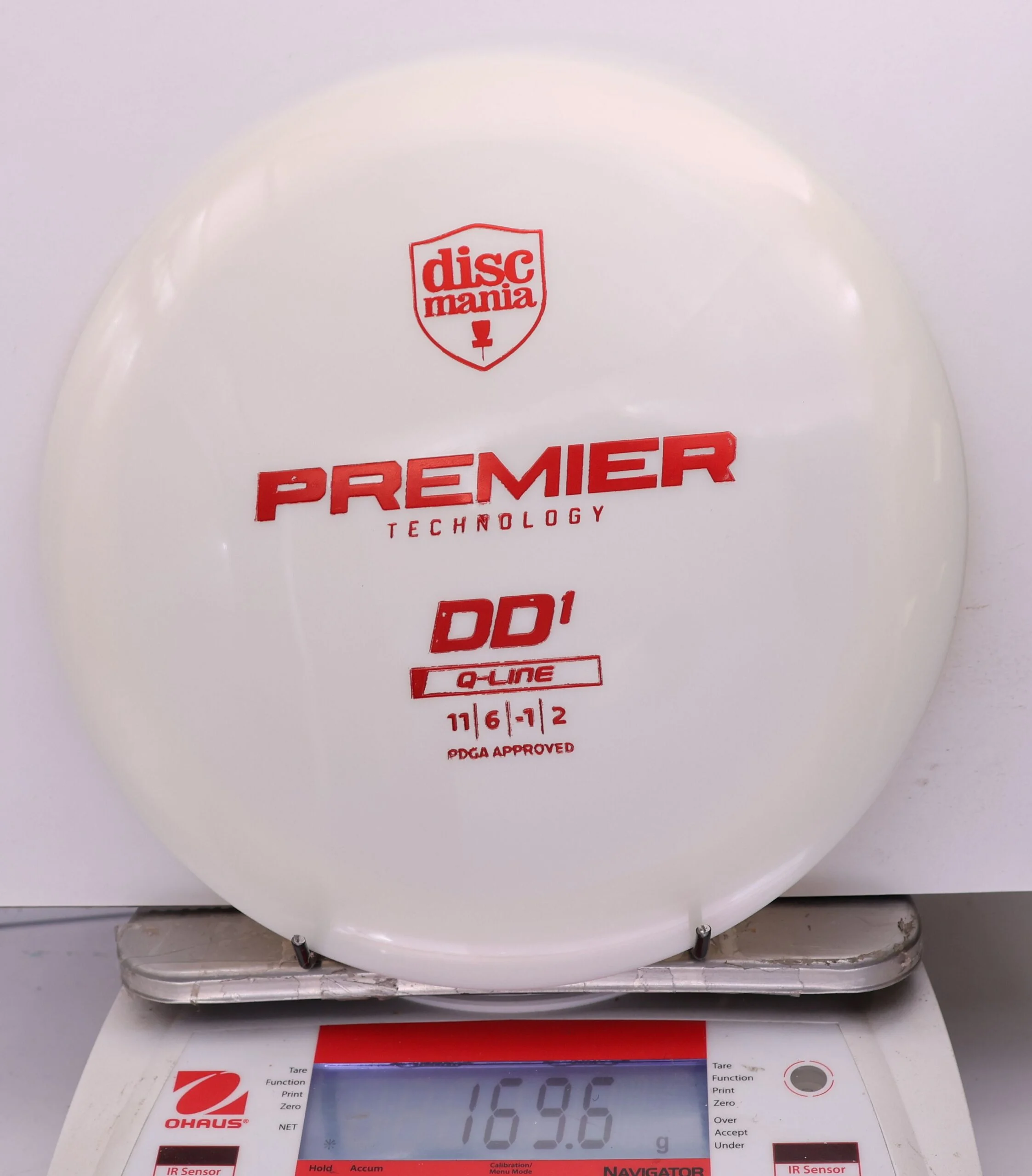 1189161 Q-Line Premier DD1 - #57 White, 170