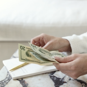 Elevae_0823_vids07268