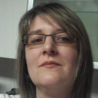 Roxanne Hawke Email
