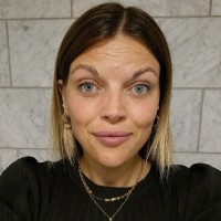 Natacha Nielsen Email