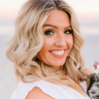 Nom Nom Employee Slectues Thompson's profile photo