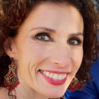 Eva Rizo Email