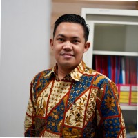 Arnanda Lencana Email