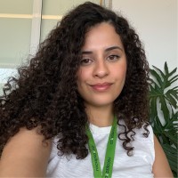 Débora Thomaz Email & Phone Number