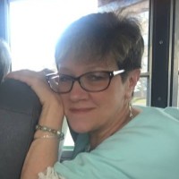 Hub Pen Employee Cindy Petrie's profile photo