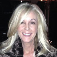 KAMI Employee Beth Curington's profile photo