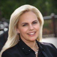 Tracy Machado