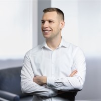 Linus Bieri Email