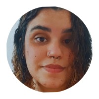 Essential Idiomas Employee Julia Magalhães's profile photo
