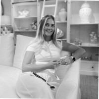 Show Business Interiors Employee Rebekah Earls's profile photo