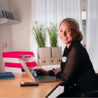 Eva De Groot Email