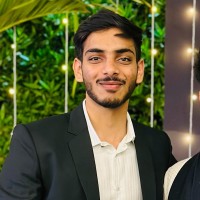 Ultimate Diamond Co. Employee Dhruv Moradiya's profile photo