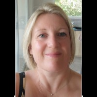 Martine Kostrzewa Email