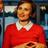 Agata Bartnik Email