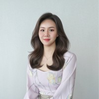 UBP - Union Bancaire Privée Employee Eve Ong's profile photo