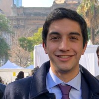 Facultad de Derecho Pontificia Universidad Católica de Chile Employee Luis Meier's profile photo