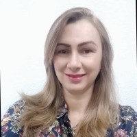 Dolly Zambrano Colmenares Email