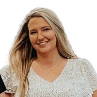 Amber McHenry Email & Phone Number