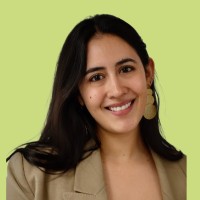 Manuela Ramírez Email