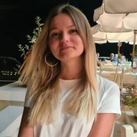 Valentyna Savkova Email