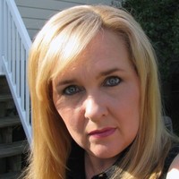 Constructo Employee Karine Villeneuve's profile photo