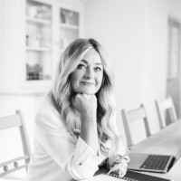 Orange Juice Communications Employee Laura Mills's profile photo