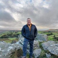 Alex MacLeod Email