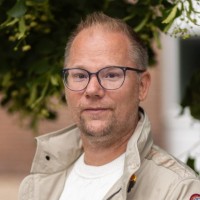 Robin Månsson Email