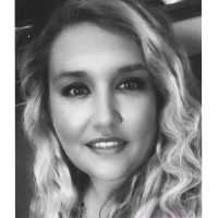 Angela Farrar Email & Phone Number
