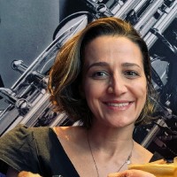 Thaís Inácio Email