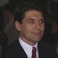 Leandro Valente Email & Phone Number