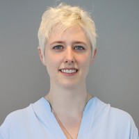Ann Praëm Email