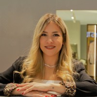 Çağla Hakverdi Email