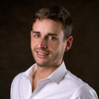 Daniel Retuerta Email