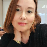 GrupoLand Employee Lola Lorente's profile photo